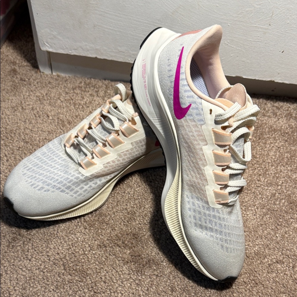Nike Women's Sneakers - Cream and Pink